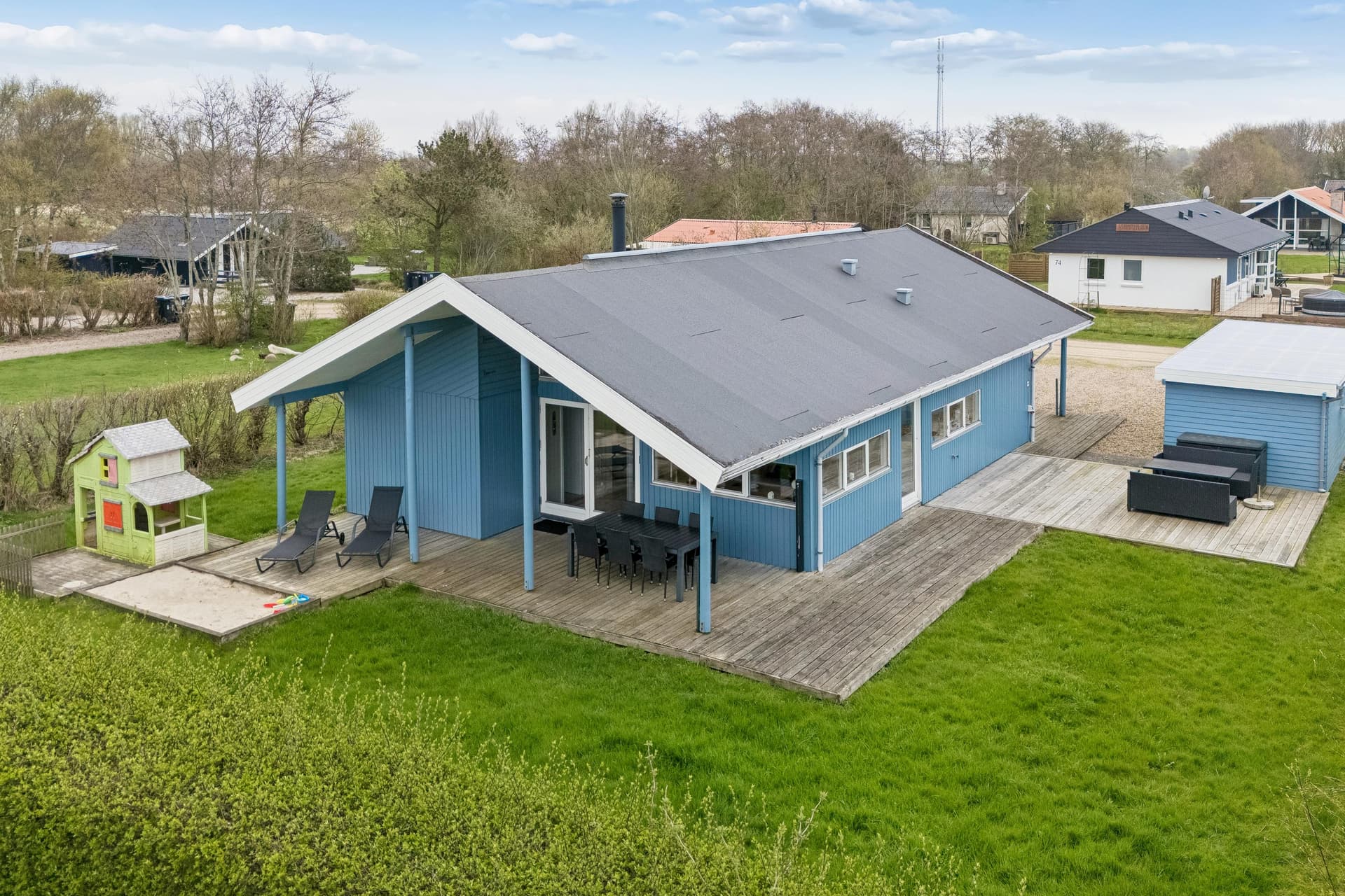 Horsfold 84, Hemmet - billede 1