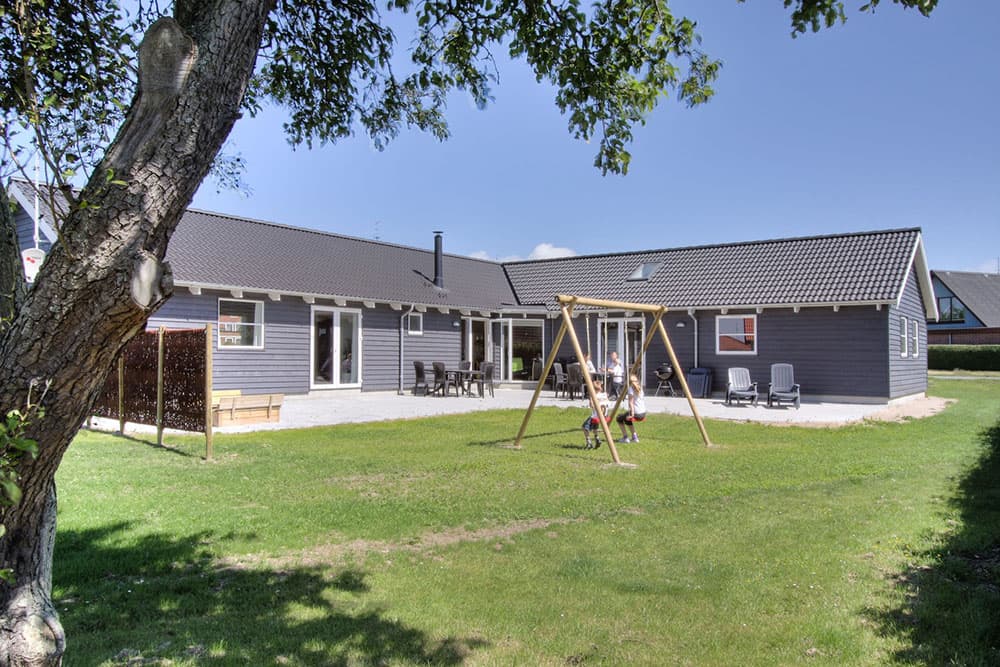 Pool sommerhus for hele familien i Bagenkop på Langeland - billede 1