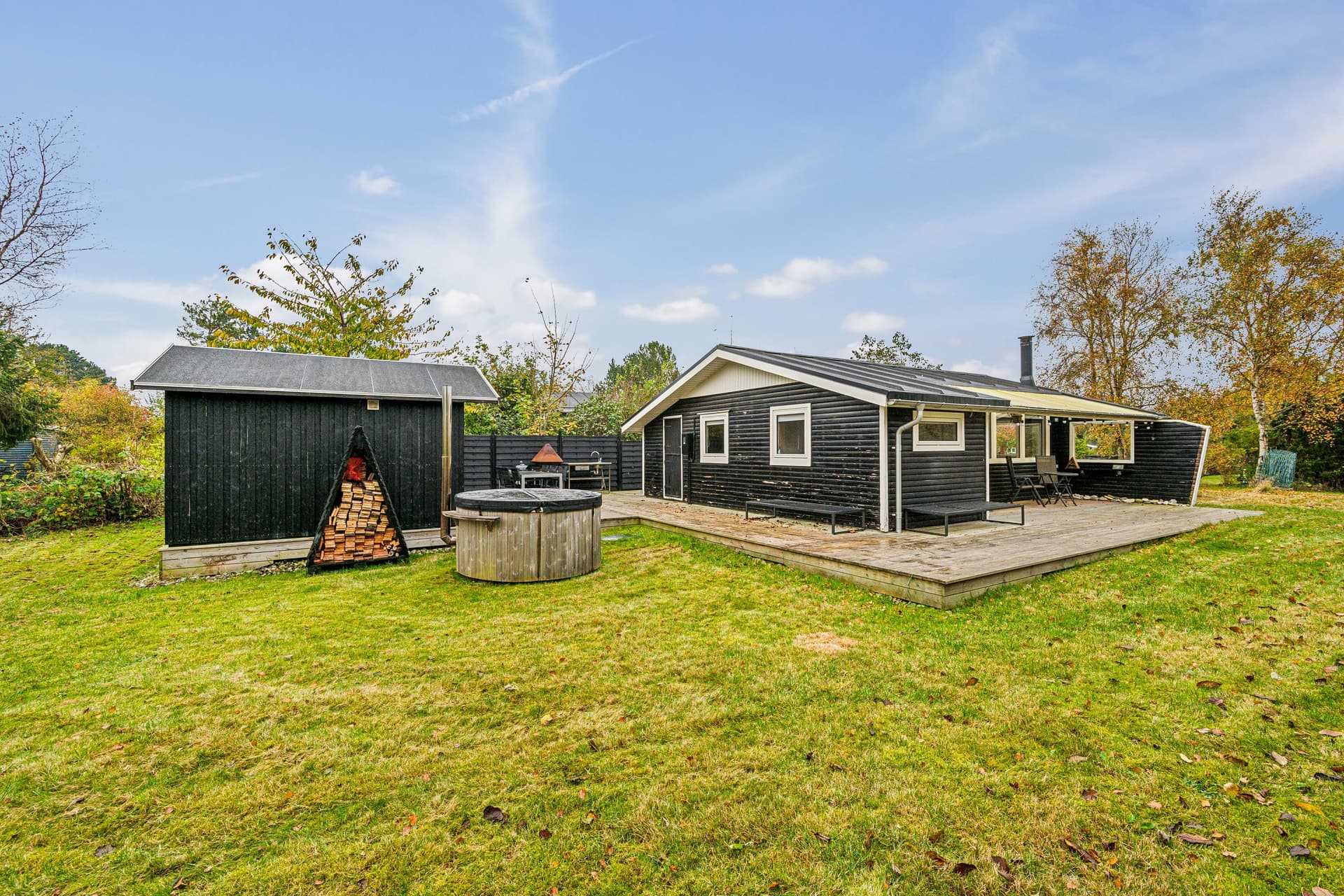 Hjelmvej 6, Ebeltoft - billede 1