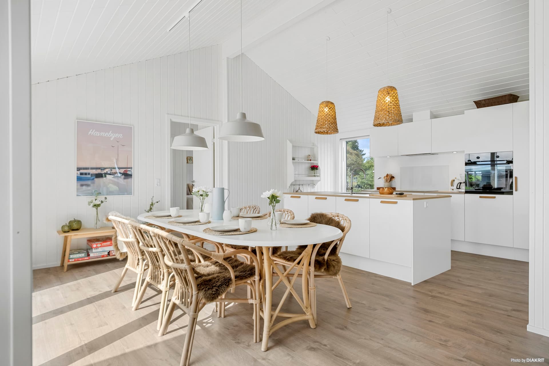 Hyggeligt sommerhus med havudsigt, wellness og aktiviteter på Sjællands Odde - image 1