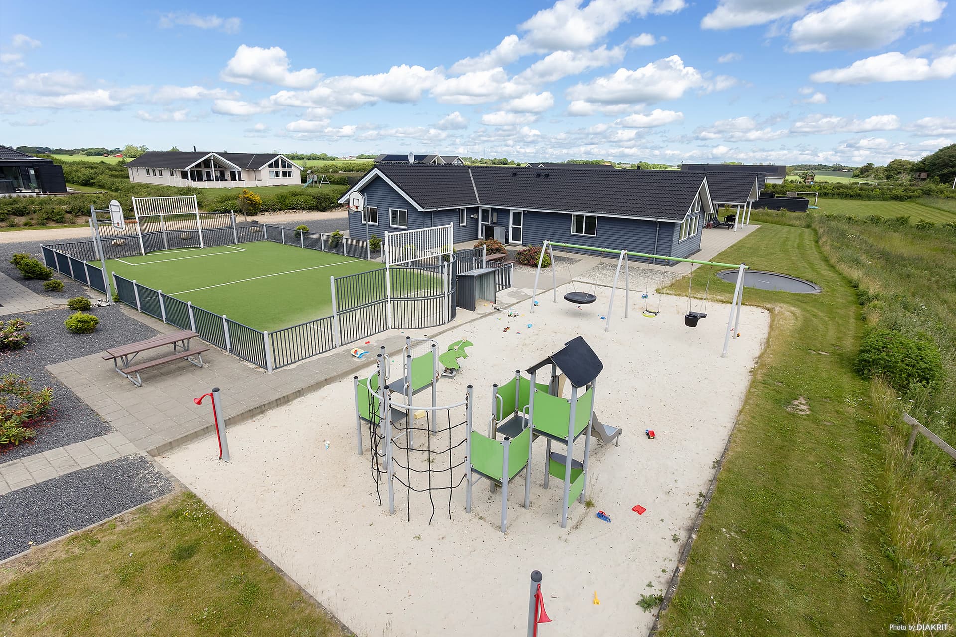 Stort sommerhus med pool i Hostrup ved Venø Bugt