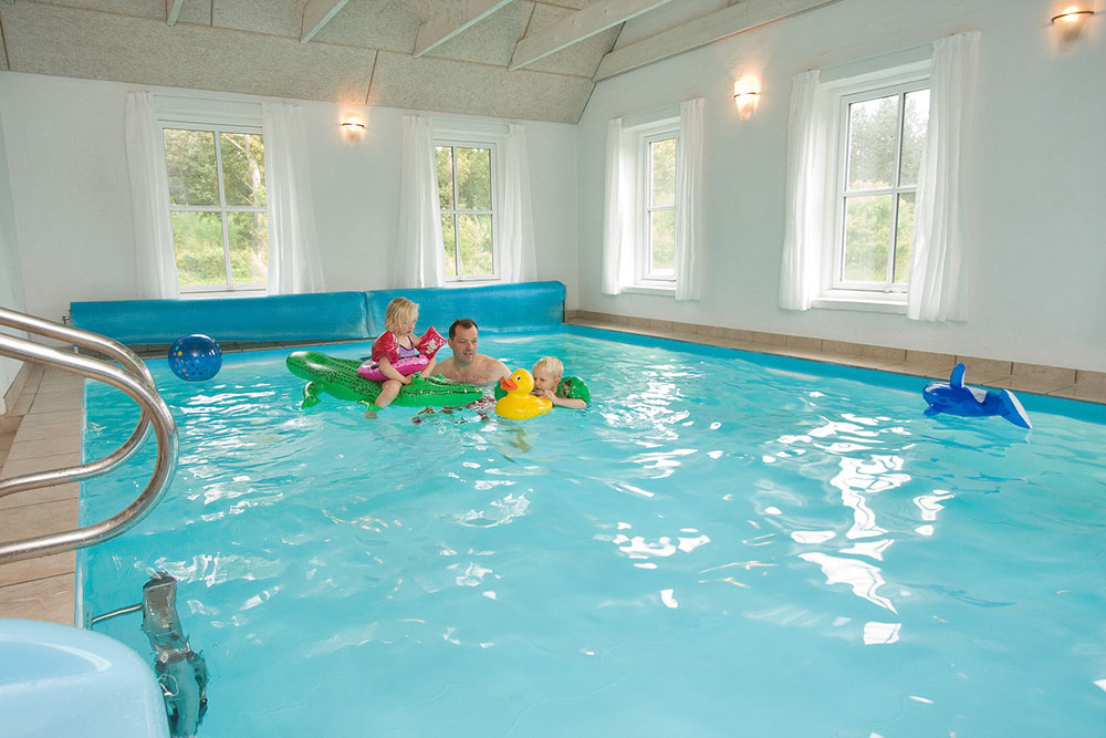 Sommerhuse med pool & Aktivitetsrum